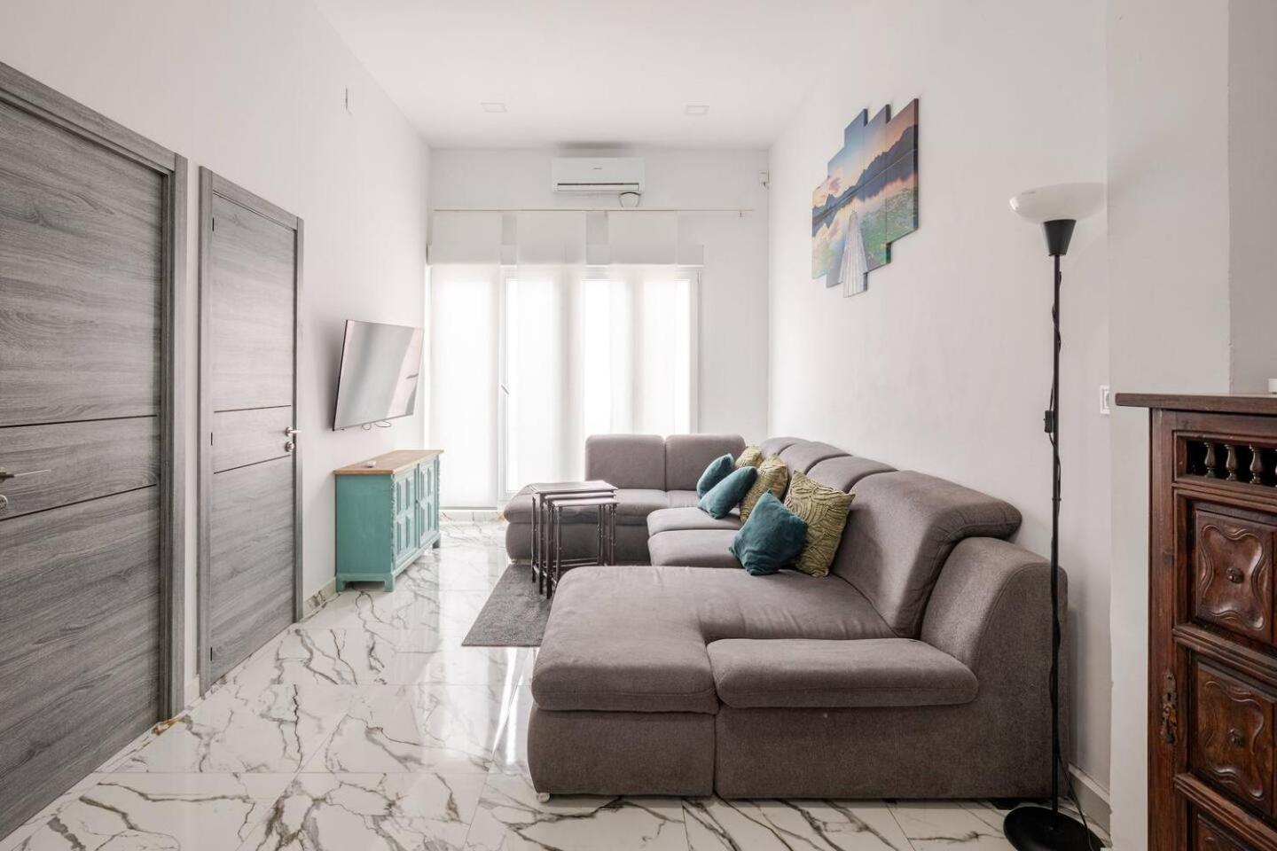 Apartamento En Planta Baja Cerca De La Playa En Badalona Zewnętrze zdjęcie